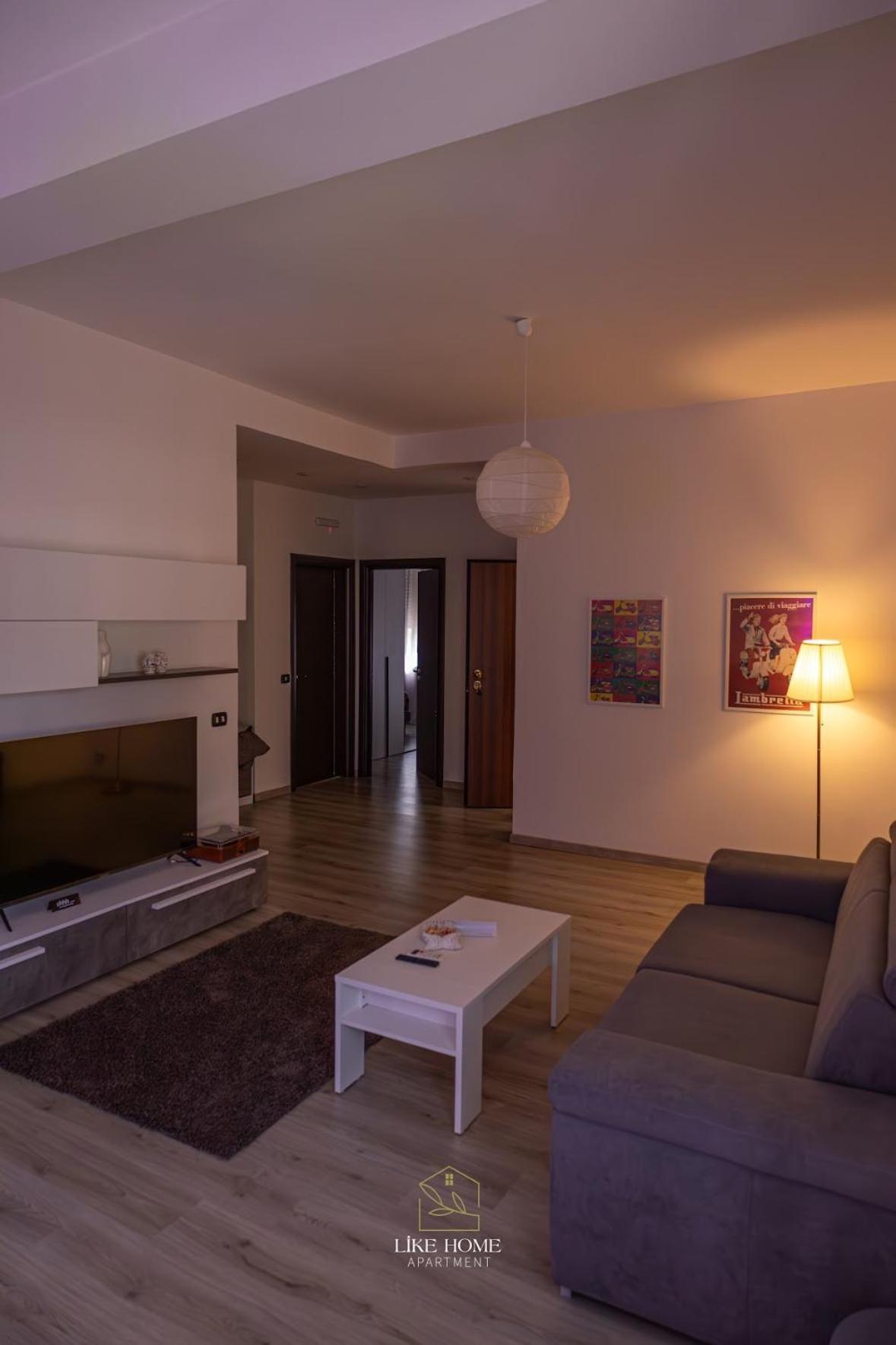 Like Home Apartment 레조디칼라브리아 외부 사진